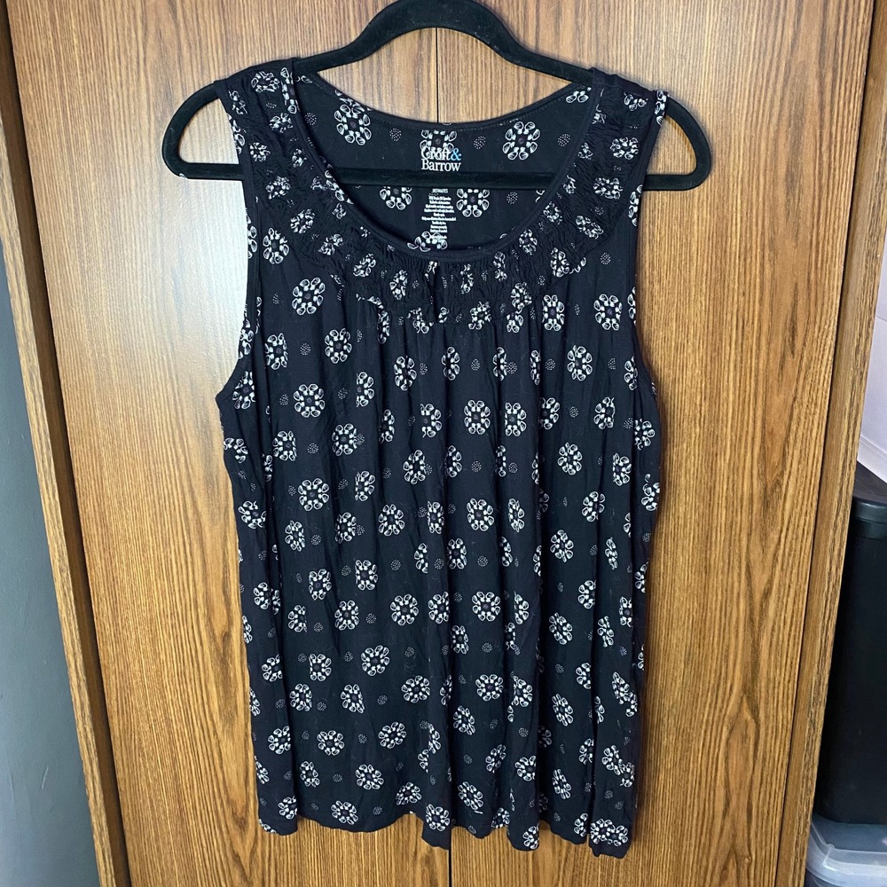 Croft &‎ Barrow Intimates Sleep Tank Women Large Black White Medallion Floral